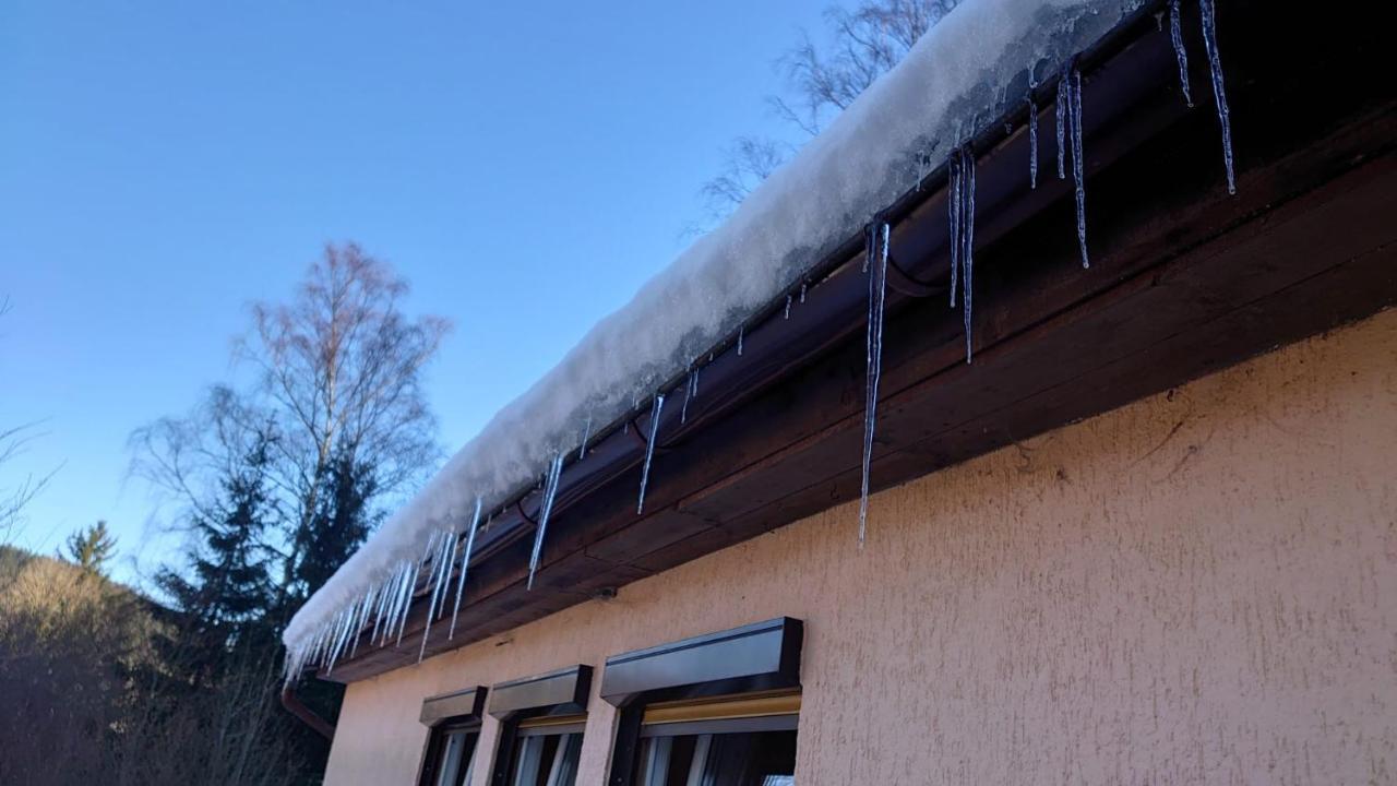 Ruhiges Ferienhaus Am Waldrand Mit Sauna Und Kamin - Hellaberg II Langenbach  Εξωτερικό φωτογραφία